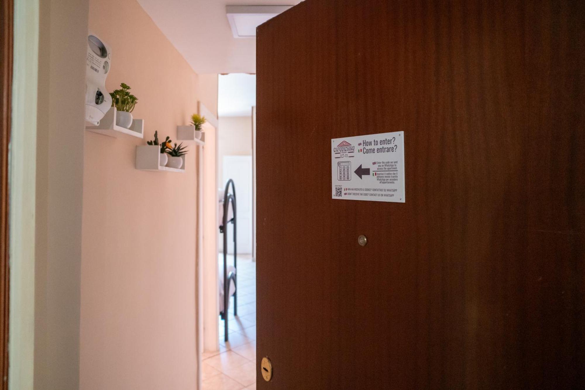 Capodichino Apartment 127-11 Napoli Esterno foto